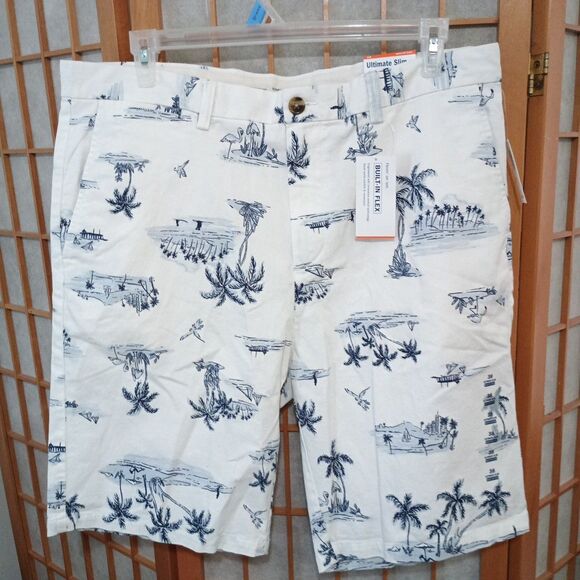 Old Navy Men's White Island Scenic Shorts 38 Ultimate Slim Built-in Flex NWT - Picture 1 of 15